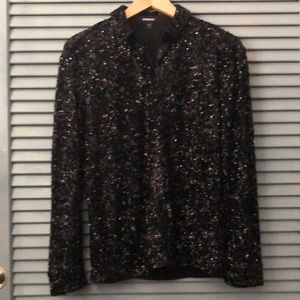 Gorgeous Express black sequin button down shirt ❤️
